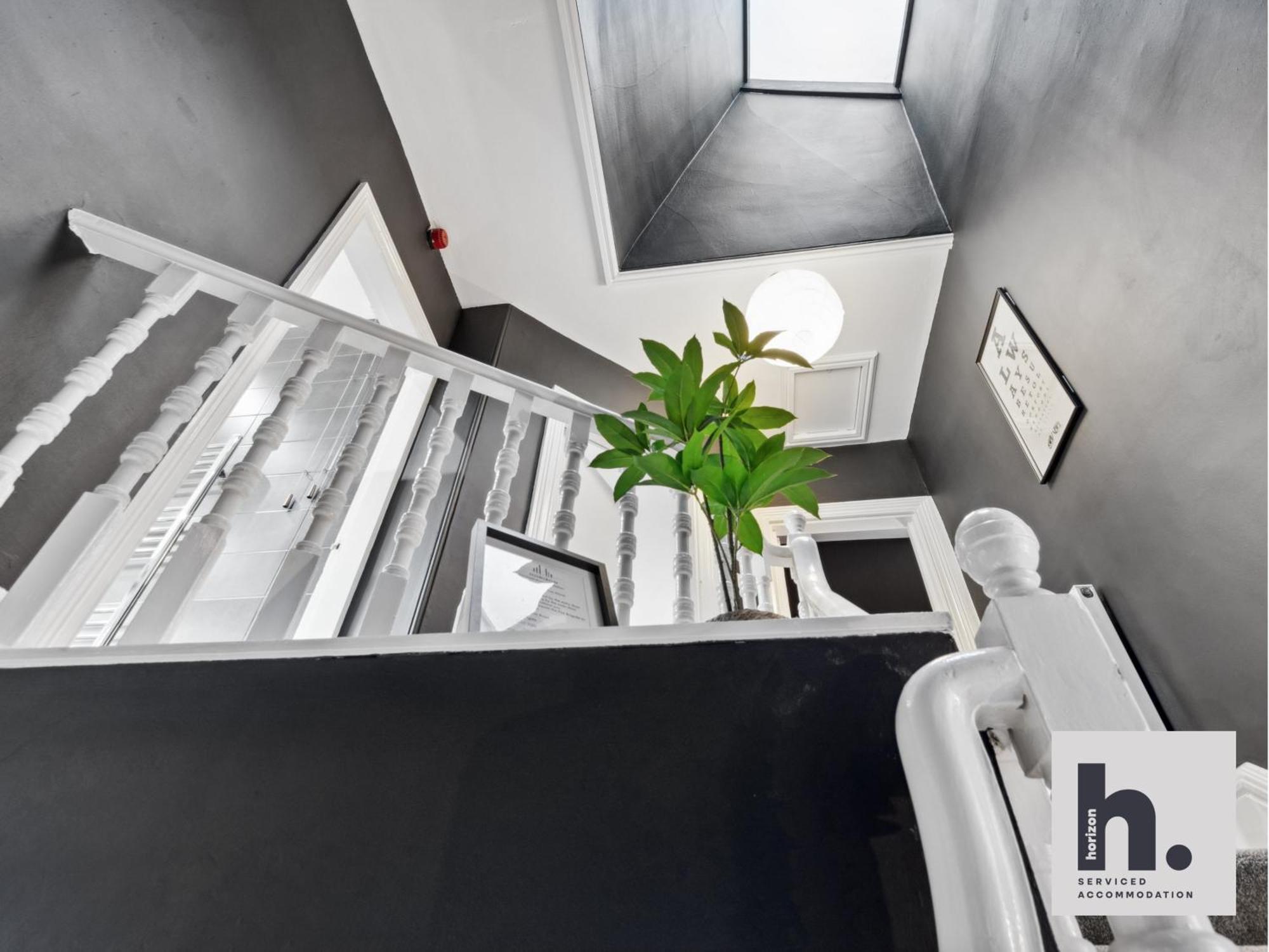 Free Parking - Penthouse - Business Stays - Relocating - St Harrogate Exterior foto